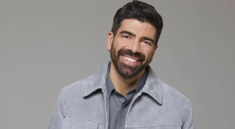 Sanremo 2026 “Nuove proposte”: chi è il poliedrico conduttore scelto da Carlo Conti