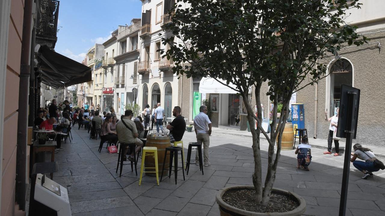 Dopo il Crans Montana anche Nuoro inasprisce le regole sulla sicurezza, nuovo piano della prefettura