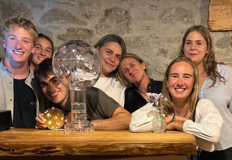 
	I fratelli Tabanelli con i figli di Anna Maria Tonielli

