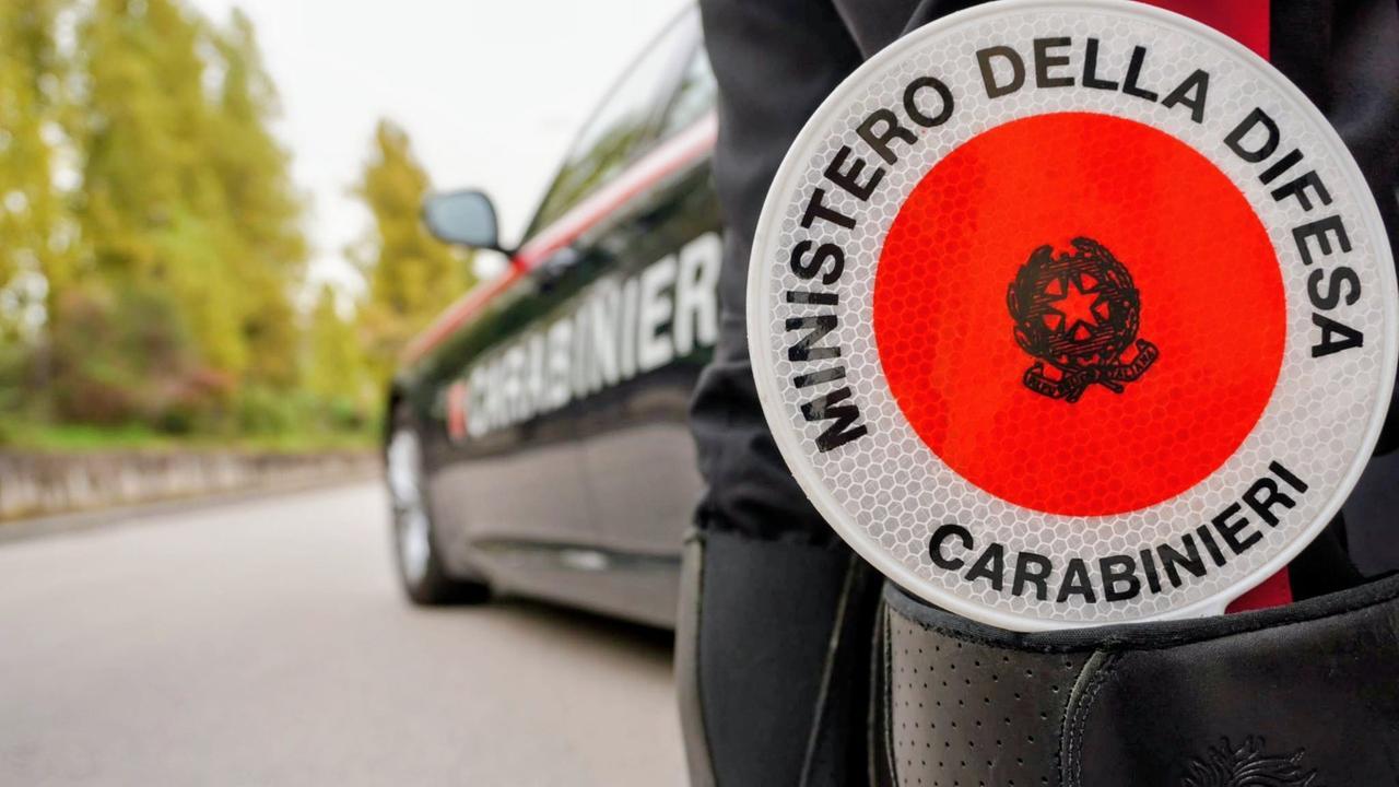 Deve scontare due anni per maltrattamenti in famiglia, impiegato finisce in carcere