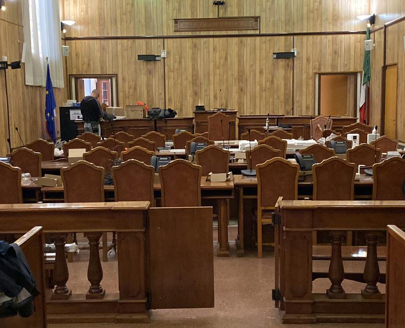 Ferrara, approfittava di un’adolescente: anziano condannato a 7 anni e mezzo