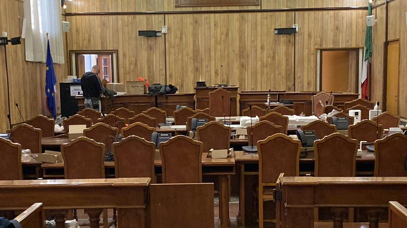 Ferrara, approfittava di un’adolescente: anziano condannato a 7 anni e mezzo