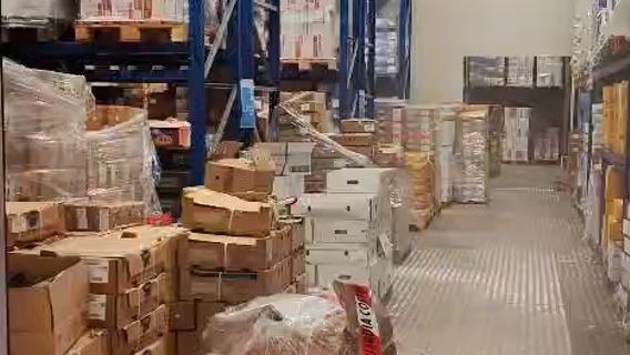 Il deposito messo sotto sequestro dalla Guardia costiera