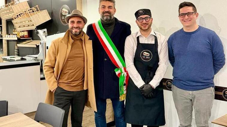 Oi Mà, a Ferrara è arrivato il locale del “barbiere” Amedeo