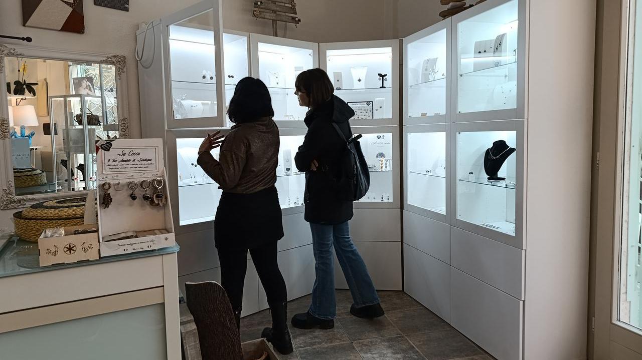 Centro commerciale naturale per salvare l’economia dei piccoli negozi dei paesi