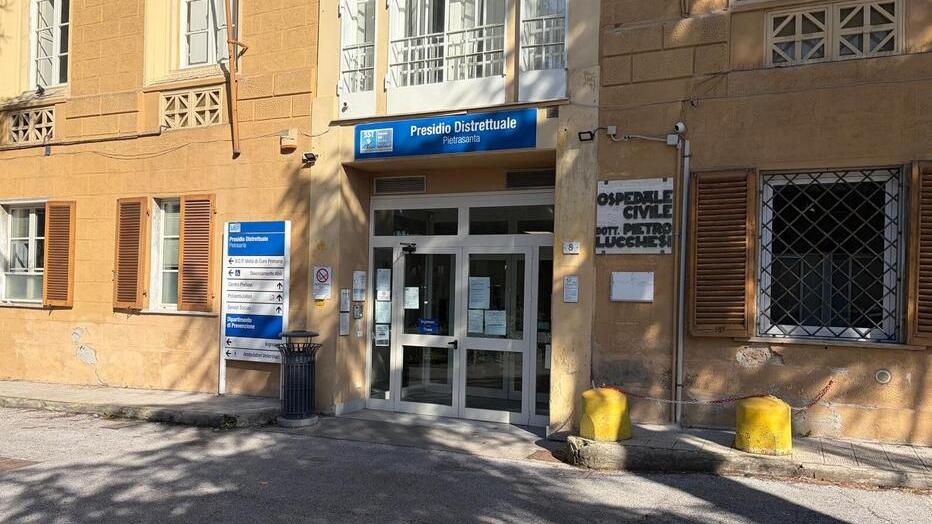 Il presidio sanitario all’ex ospedale Lucchesi a Pietrasanta
