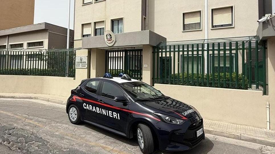 Causa un incidente e scappa: rintracciata e denunciata per omissione di soccorso