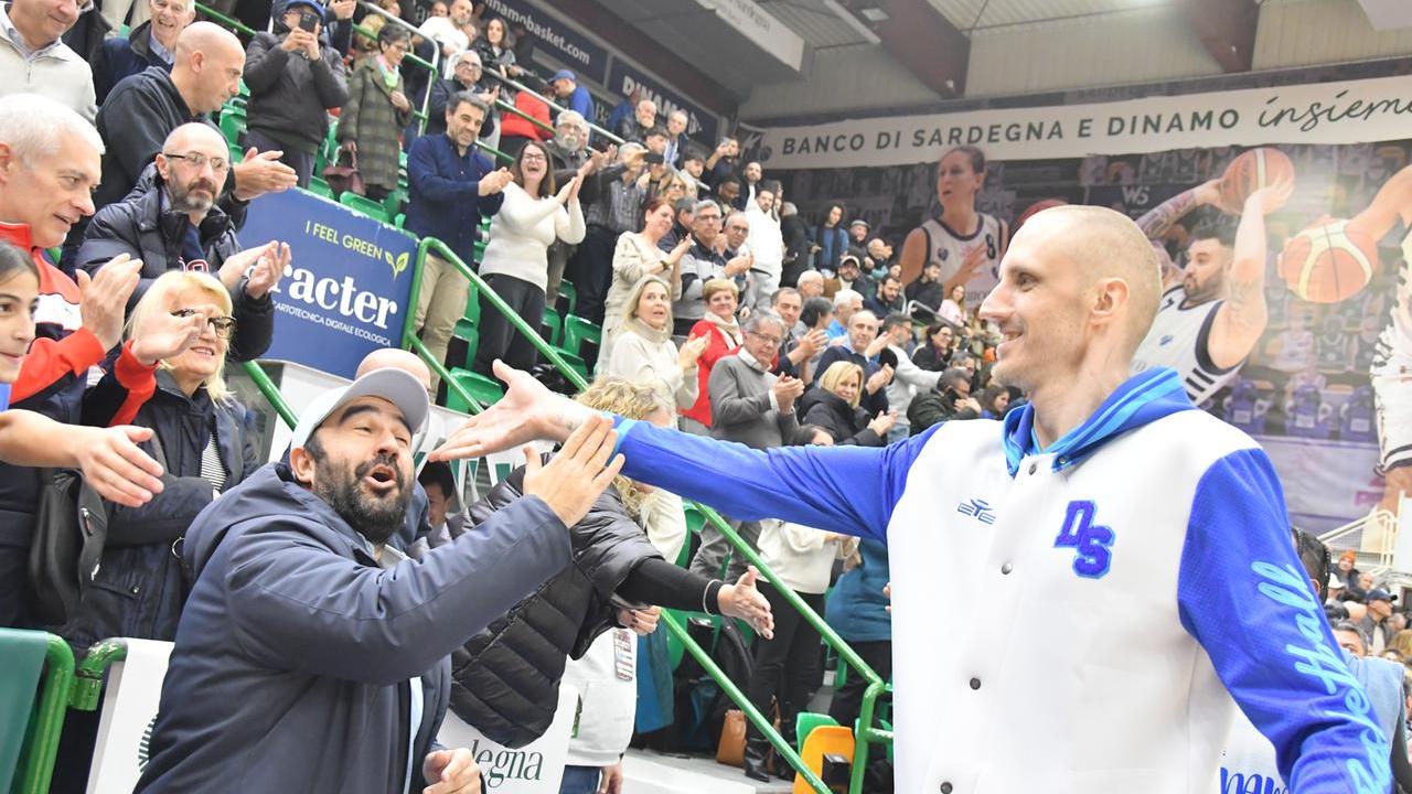 Achille Polonara giocatore della Dinamo Basket al Palazzetto a Sassari <em>(foto Mauro Chessa)</em>