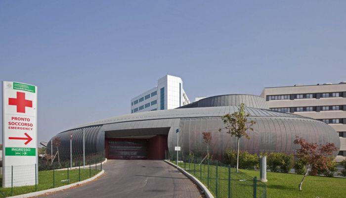 Va a trovare il marito in ospedale a Parma, ma lui è morto: nessuno l’aveva avvisata