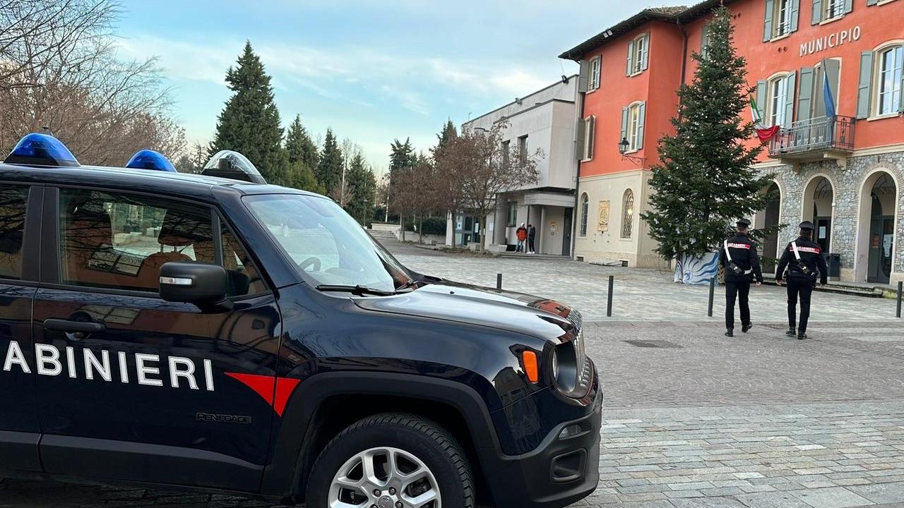 Incursioni notturne in parrocchia per mangiare e rubare: le fototrappole li incastrano