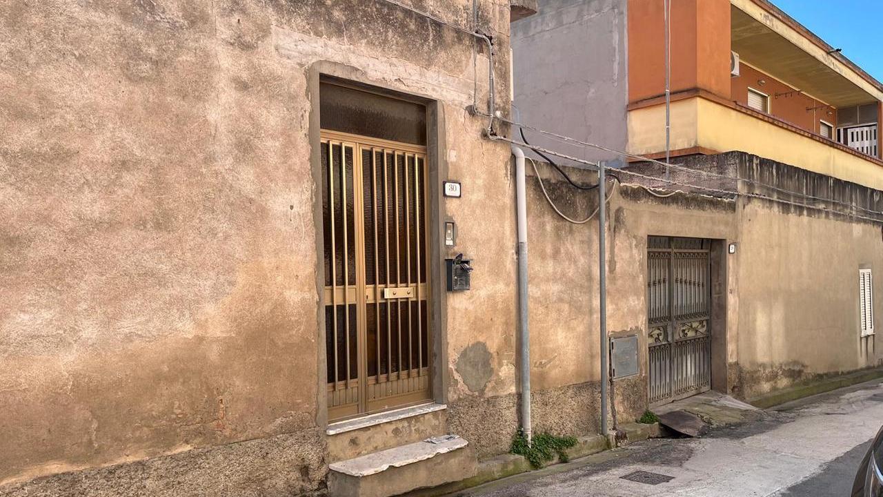 La casa dove è avvenuta la tragedia - Foto Mario Rosas