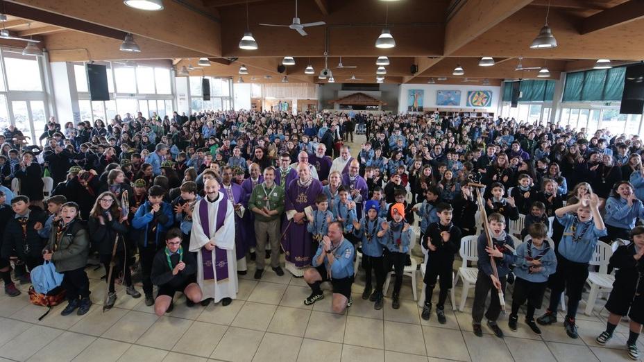 La gioiosa invasione di Casumaro da parte di 750 scout