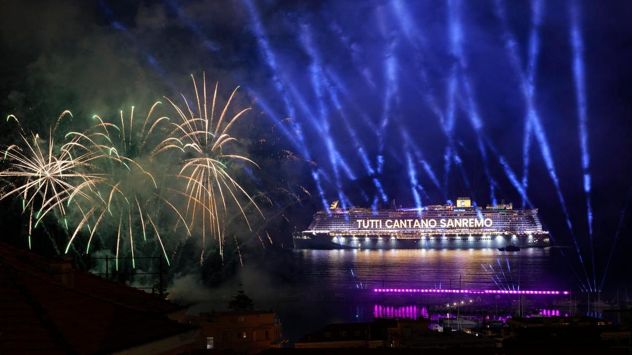 Dall’opening party a Max Pezzali live, la crociera della musica accende Sanremo