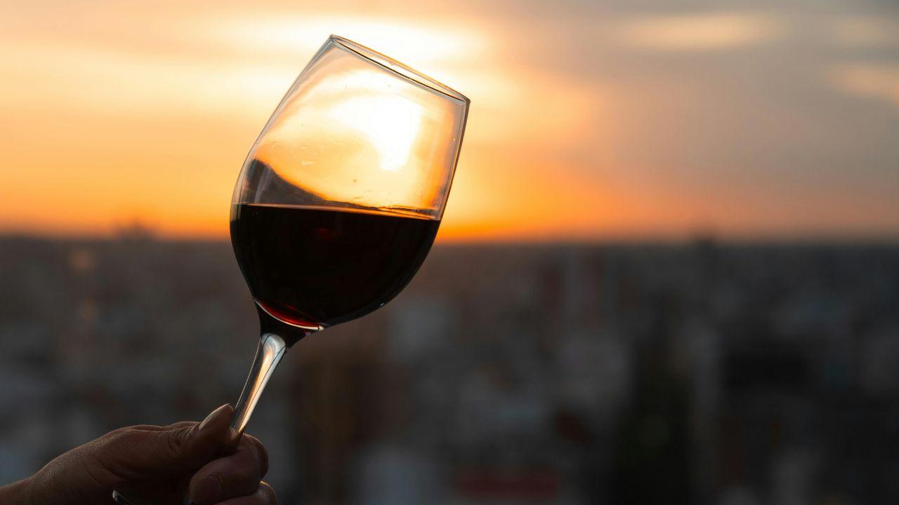 Vino ritirato dai supermercati (Foto di repertorio)