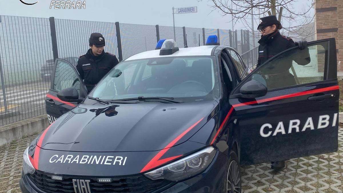Espulso dall’Italia rientra illegalmente, 44enne arrestato a Bondeno