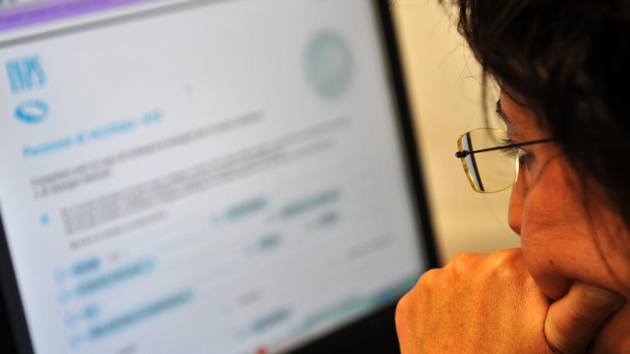 Inps, dal 2027 si va in pensione più tardi: un mese extra di lavoro – Tutte le novità