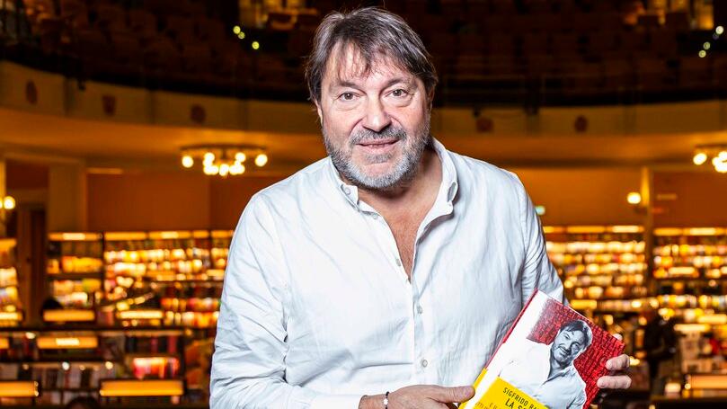 Montecatini, Sigfrido Ranucci sul palco del Verdi apre “Acqua in bocca”