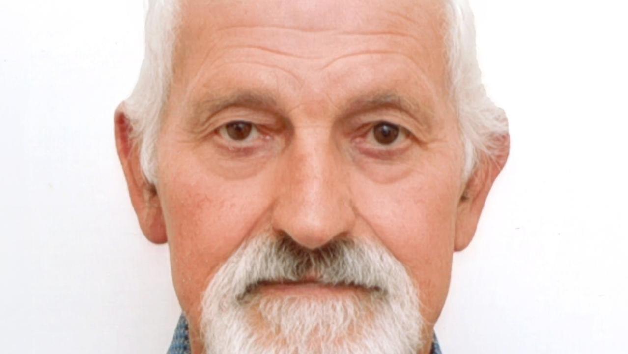 Muore travolto da un ramo. Il figlio: «Era una stella polare per tutti»