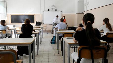 Prove Invalsi 2026 in Sardegna: le date ufficiali, il calendario per la primaria, le medie e le superiori