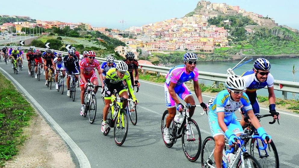 Sassari, arriva in città il Giro di Sardegna: ecco come cambia il traffico