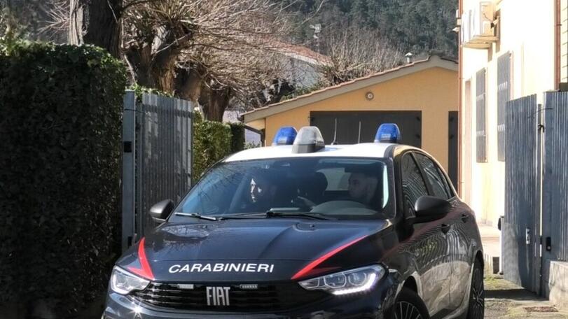 Capannori, sorpresi su un’auto rubata: denunciati due minorenni