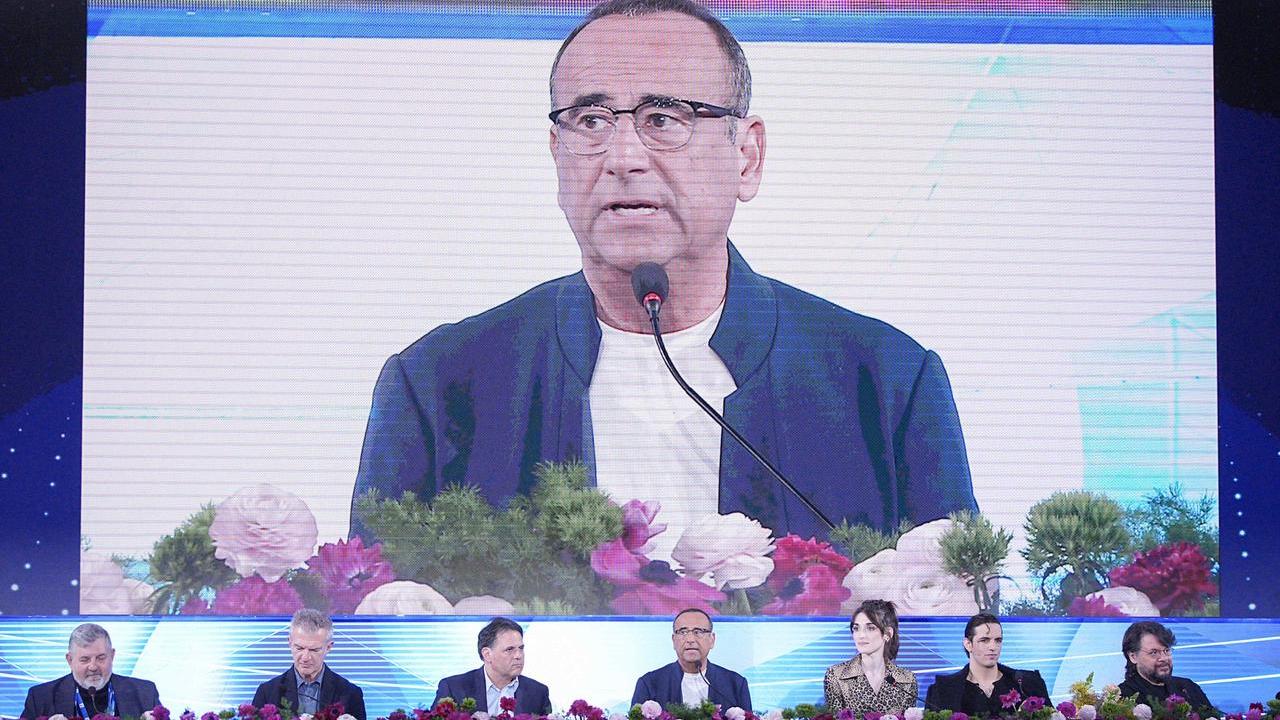 Sanremo, la scaletta della seconda serata: i cantanti in gara oggi