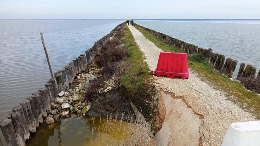 Comacchio, al via i lavori di ripristino dell’Argine degli Angeli