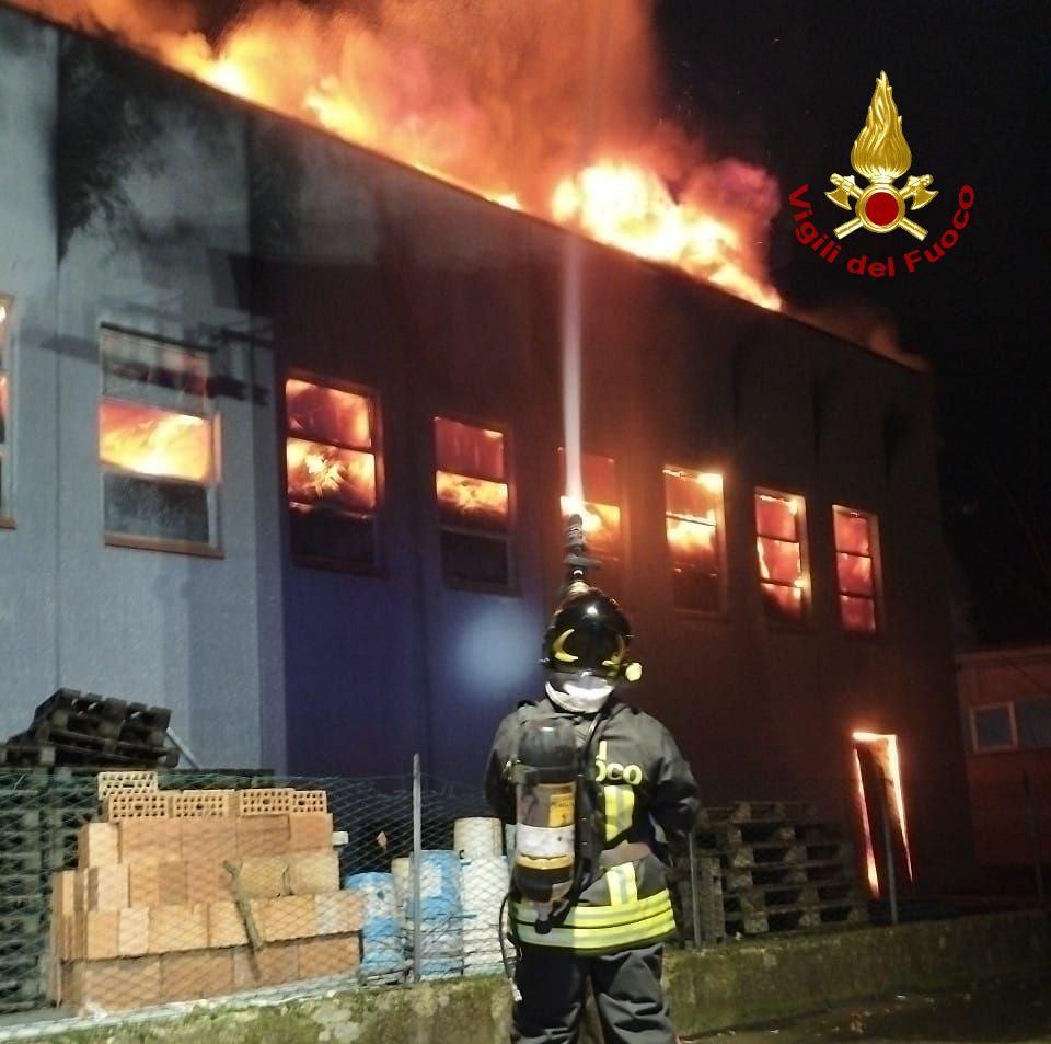 Incendio alla Chemco: ecco cosa dice il bollettino di Arpae e Ausl sull’impatto ambientale