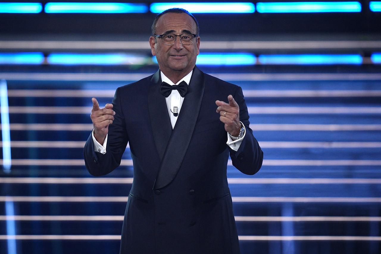 Sanremo 2026, via alla seconda serata: 15 cantanti in gara, da stasera via al televoto – Diretta