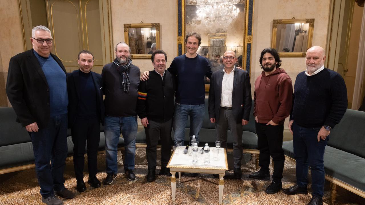 Ferrara, Angioni e Forest salutano: «Siamo stati bene, e che buono il pasticcio»