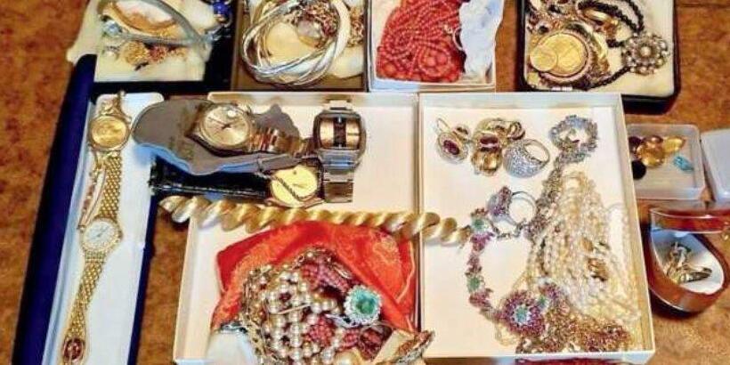 Lucca, cercò di truffare anziani per 100mila euro: condannato<br type="_moz" />
