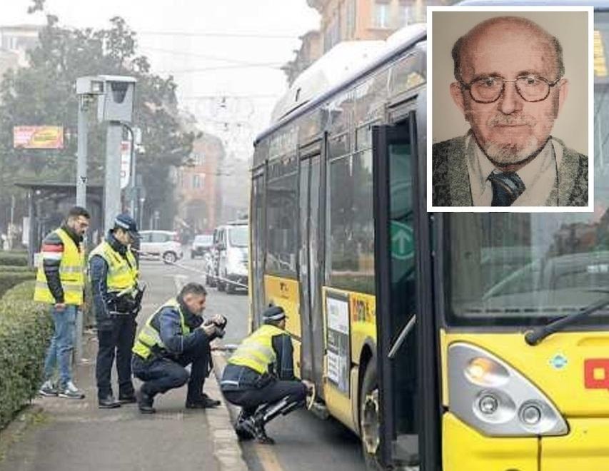 Morì incastrato nel bus: l’autista ora va a processo
