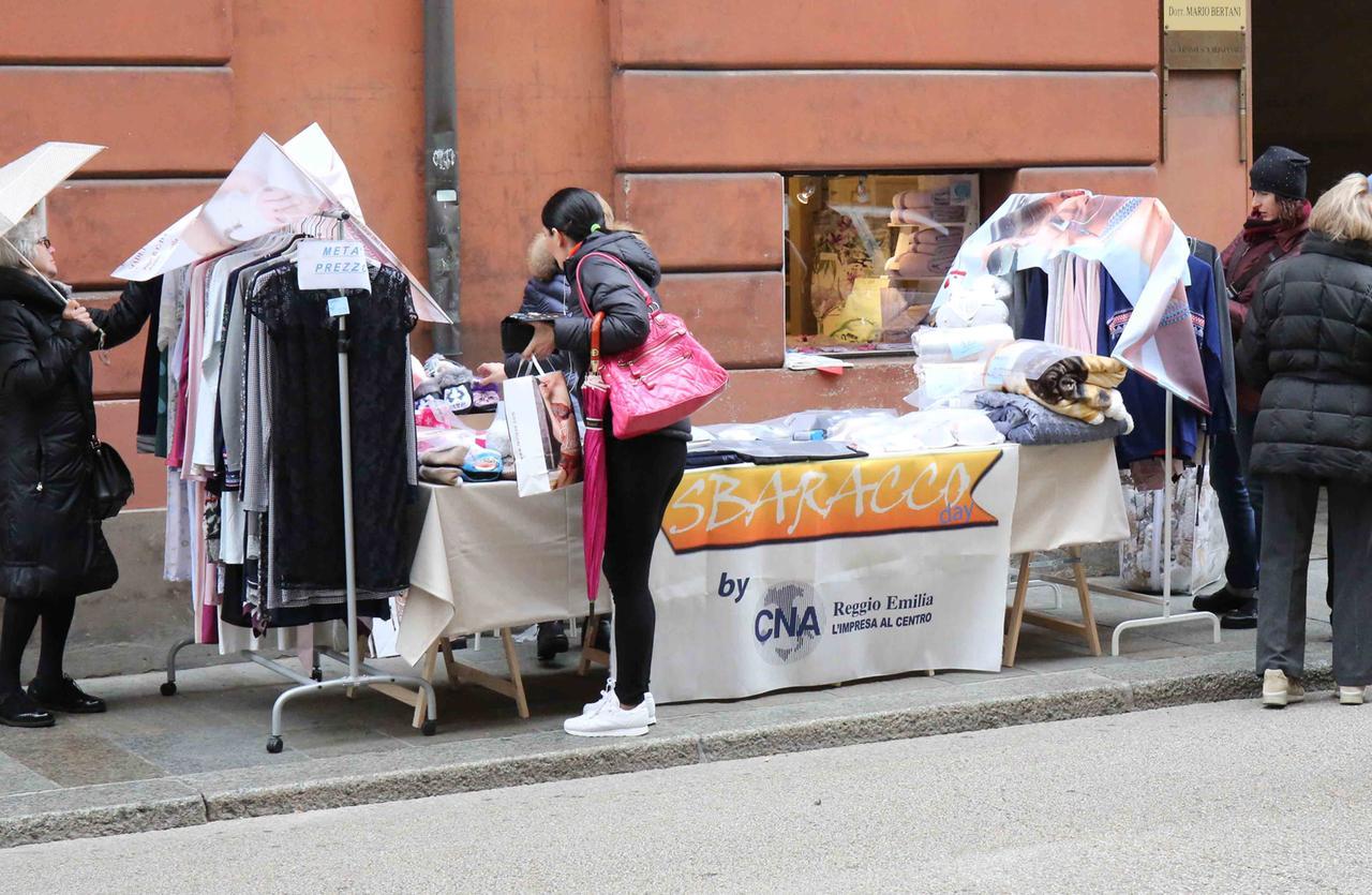 Torna lo Sbaracco Day in centro storico: ecco l’elenco delle vie dei saldi imperdibili