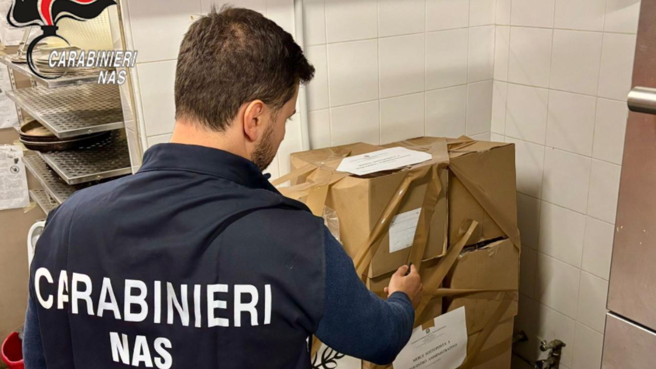I carabinieri del Nas di Parma