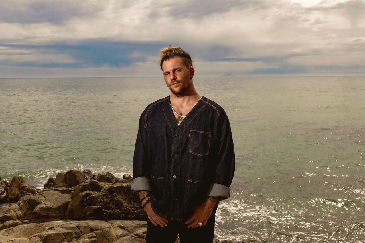 Sanremo 2026, Enrico Nigiotti annuncia il tour estivo “Maledetti innamorati summer tour”: biglietti e prevendite