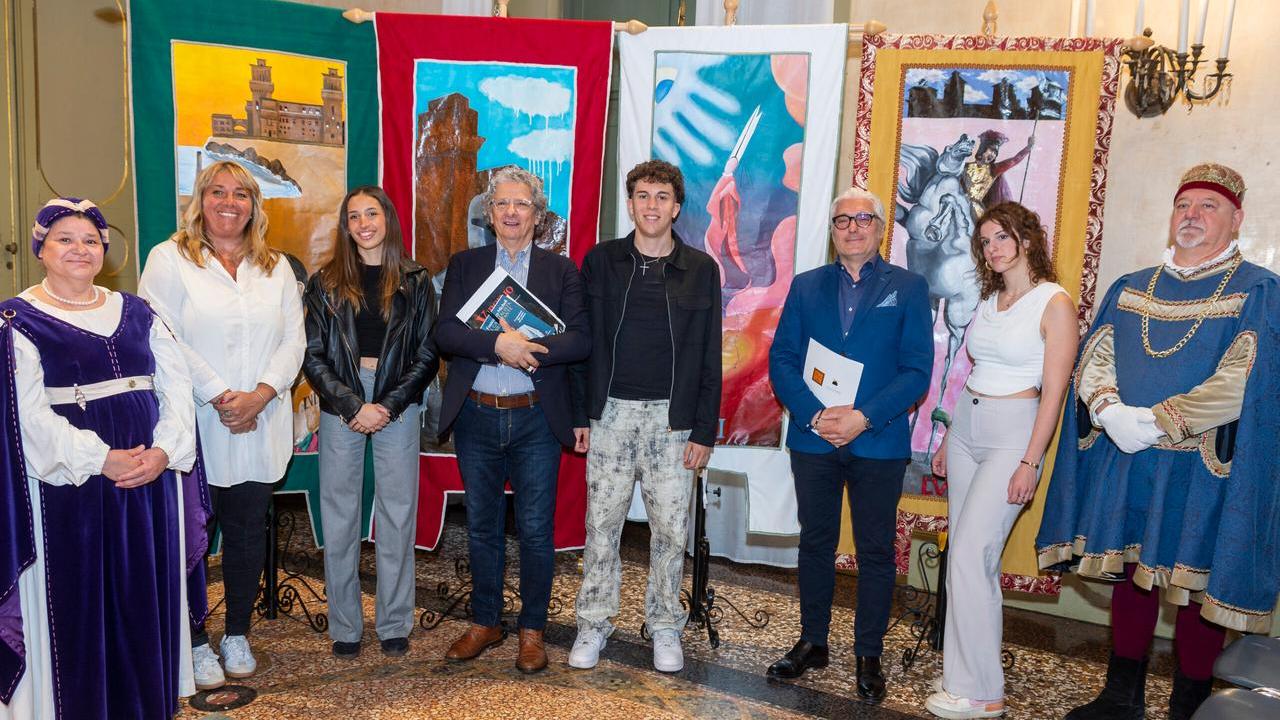 Il Palio di Ferrara e i bozzetti realizzati dagli studenti del Dosso Dossi