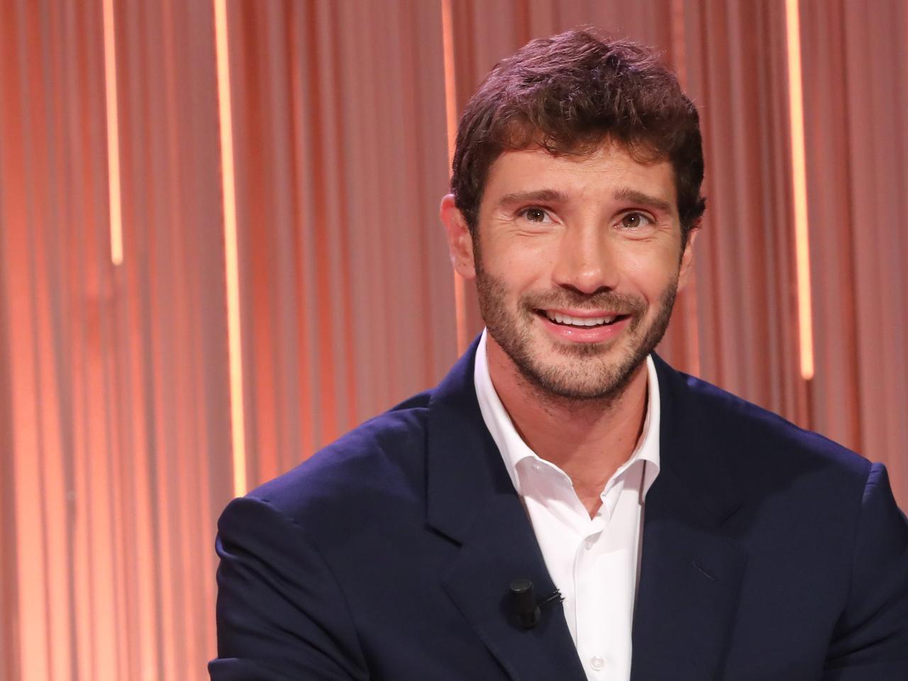 Sanremo, Stefano De Martino condurrà il Festival 2027: tutte le indiscrezioni che portano a lui