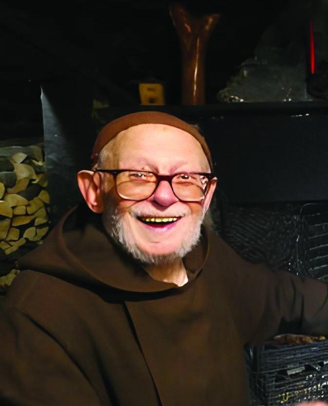 Addio a padre Ilarino, lo piangono Castiglione e l’Amiata