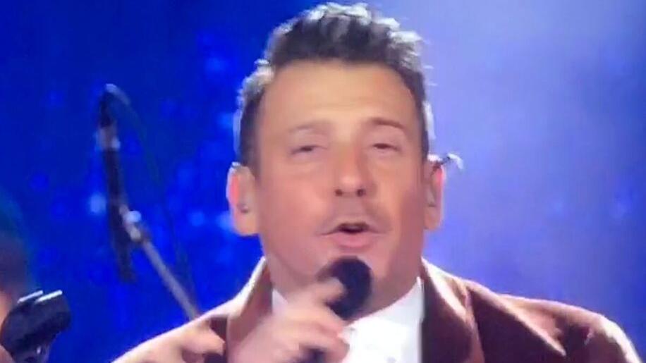 Sanremo, spopola la band tutta apuana capitanata da Gabbani