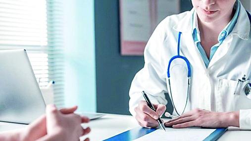 Emergenza finita, arriva il medico per 1700 pazienti. Il telefono del sindaco non squilla più: «Chiamavano tutti me»