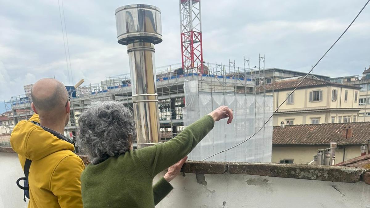 Firenze, open day con vista sul resort extra-lusso in costruzione a San Gallo. Lo scheletro della torre e l’imbarazzo Pd: «Che impatto»