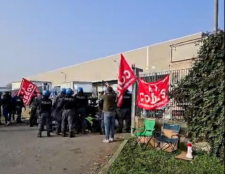 FedEx, i lavoratori contro il sindacato: «Sono capricci: persi 350mila euro»