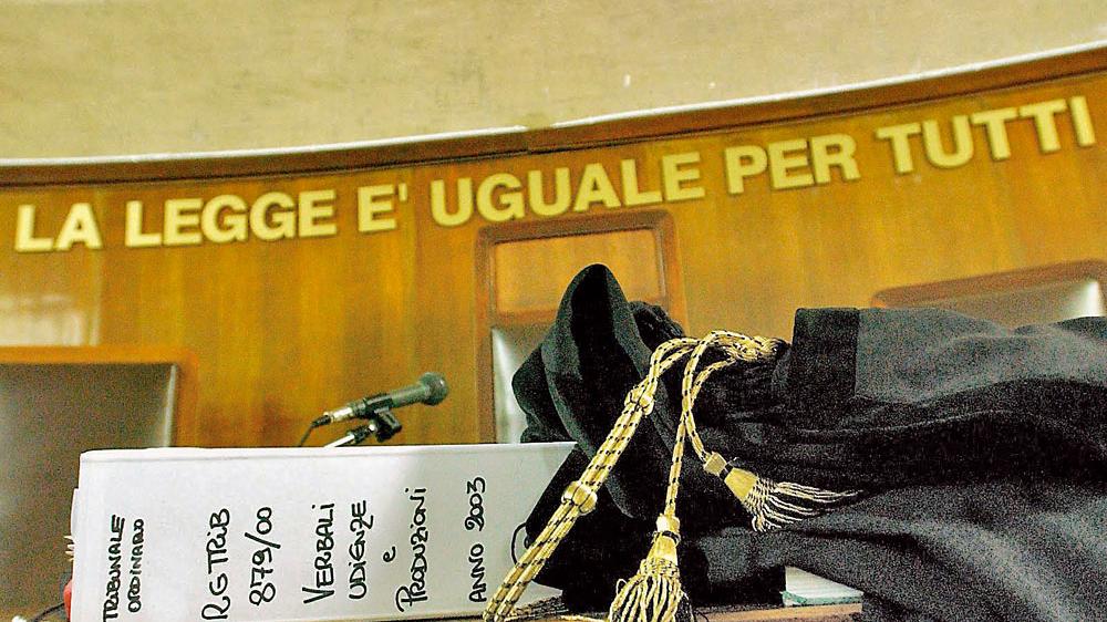 Un'aula di tribunale (foto d'archivio)