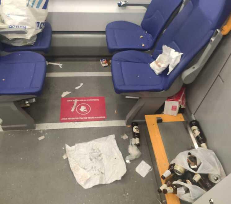 Sassuolo-Atalanta, i tifosi bergamaschi devastano il treno diretto a Reggio Emilia