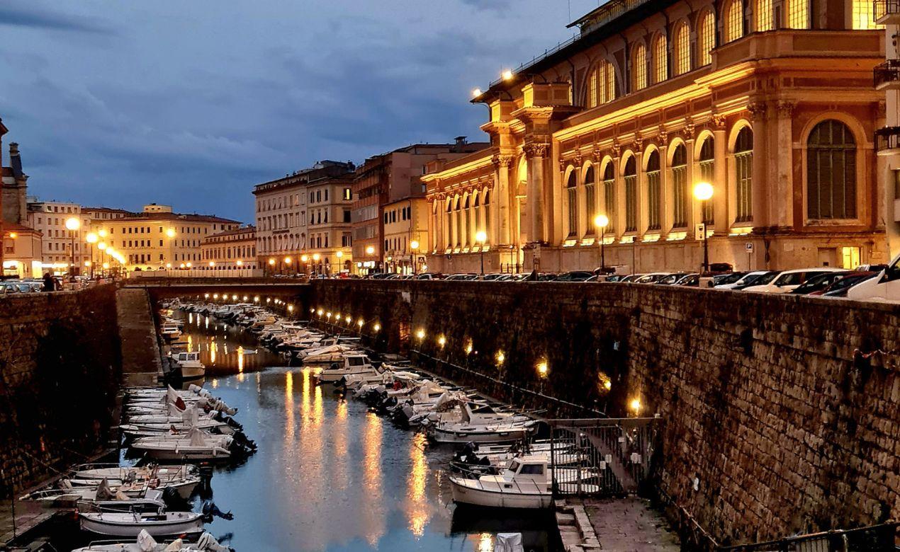 Livorno, il “Fosso surReale”. Grazie a Giorgia Della Lena