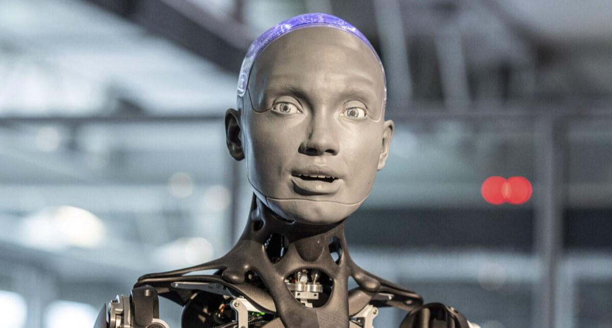 Dipendente licenziata e sostituita dall’AI, il giudice: «Il datore di lavoro ha ragione»