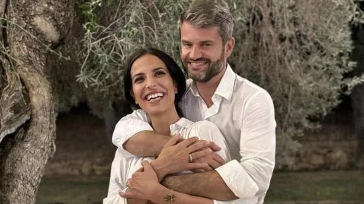 Roberta Morise ed Enrico Bartolini, dopo due anni e due figli c’è aria di crisi