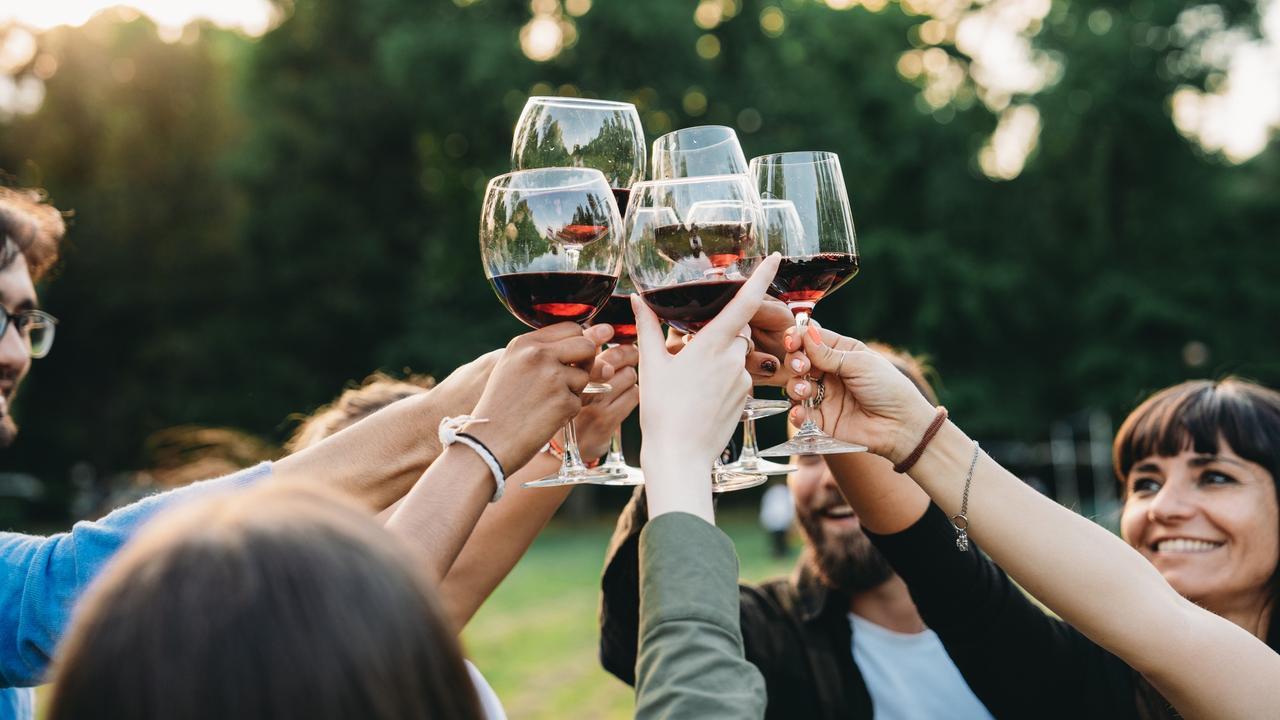 Il Cannonau non parla ai giovani – Al via la sfida social di Sardegna Ricerche per conquistare Gen Z e Millenials