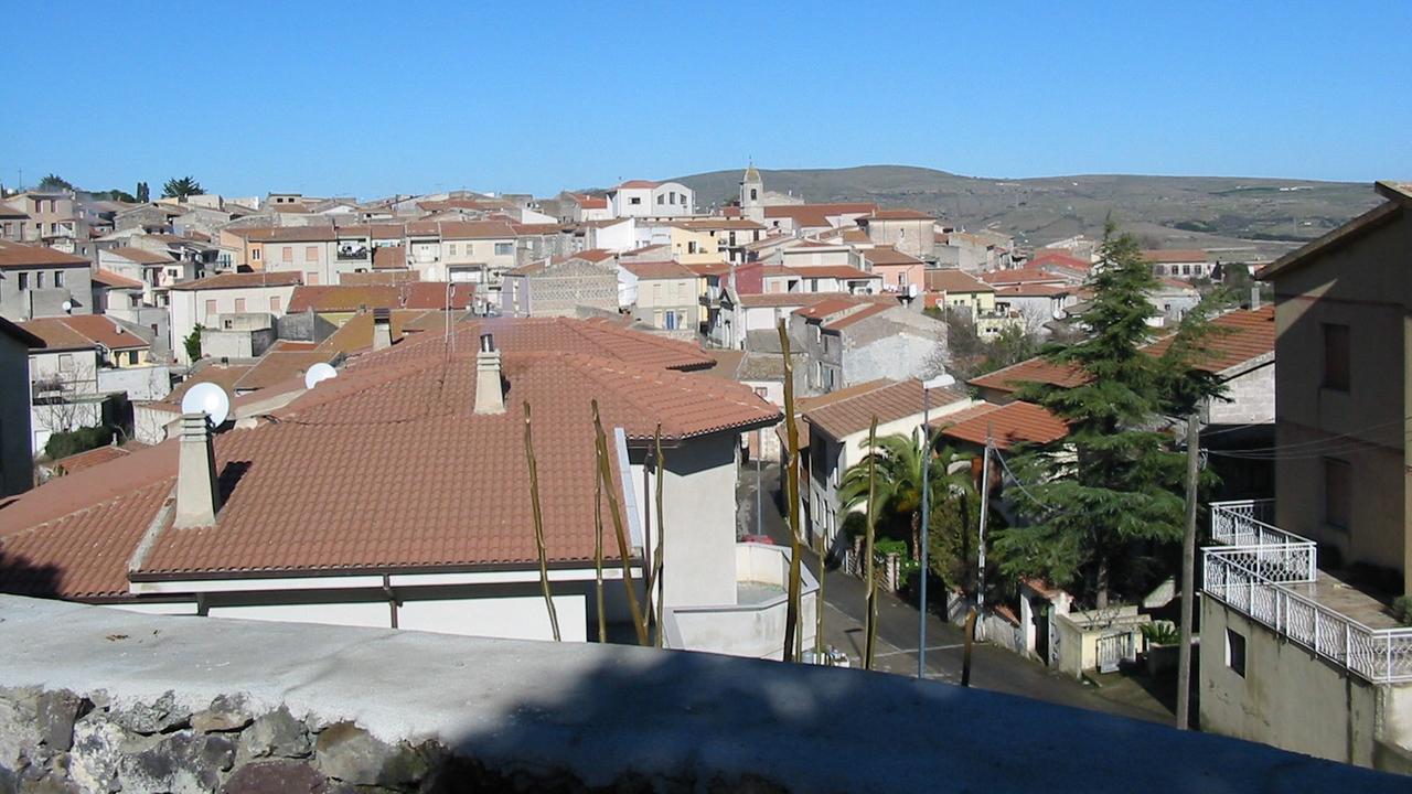 In paese manca l'alimentari, il Comune ti dà il locale gratis e non paghi tasse per tre anni: ecco dove