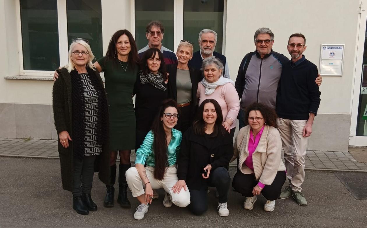 
	Il gruppo dei famigliari

